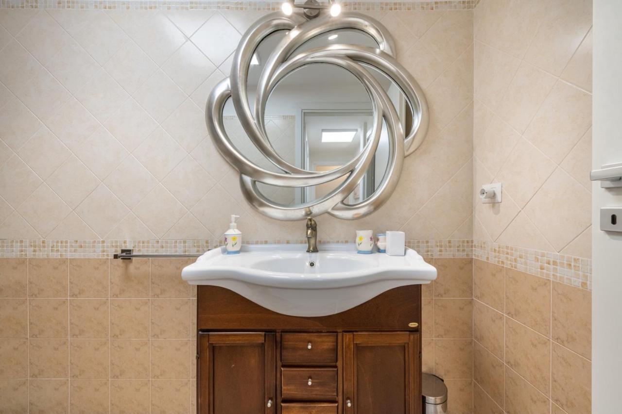 Villa Acquamarina Semi Detached Villa With Private Pool And Wifi Torre delle Stelle Exterior foto